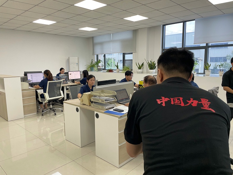  東方企業(yè)家，揚(yáng)子江空調(diào)